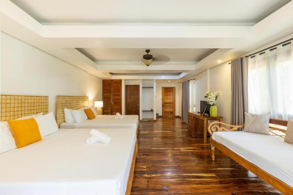 Nabulao Beach Resort Hinoba-an Kültér fotó