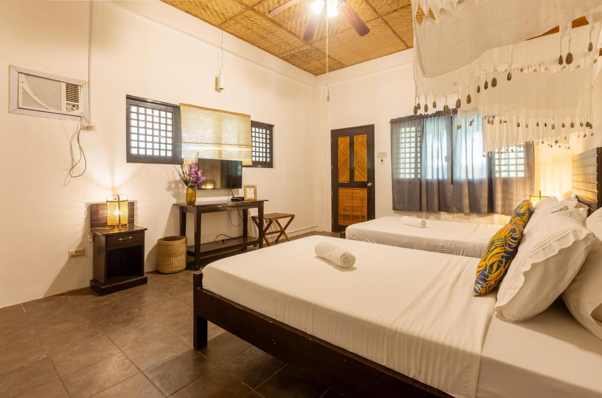 Nabulao Beach Resort Hinoba-an Kültér fotó